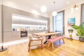 Zagreb, Gajeva, luksuzan četverosoban stan u centru grada, NKP 142 m2, Zagreb, Apartamento