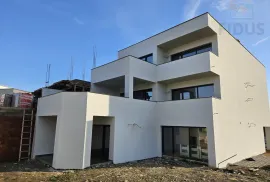 Osijek,  stan  131 m2, novogradnja, Osijek, Flat