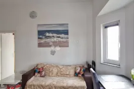 Šarmantan apartman uz obalu u Štinjanu, Pula, Appartment