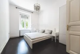 Ribnjak, 75 m2, terasa 10 m2, visoko prizemlje, podrum, Zagreb, Daire