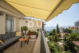 OPATIJA, CENTAR - Novouređen stan sa pogledom na more, Opatija, Appartment