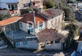 OTOK KRK - Kuća s dvorištem i pogledom na more, u jezgri romantičnog Vrbnika, Vrbnik, Famiglia