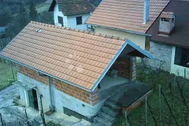 Vikendica 58m² sa vinogradom nadomak grada Pregrade!, Pregrada, Σπίτι