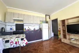 Rijeka, Krnjevo, stan 52m2 s lođom, Rijeka, Appartement