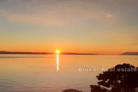 Građevinsko zemljište s panoramskim pogledom na more, Makarska, Land