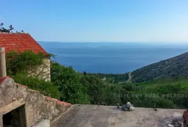 Tri kamene kuće za prodaju, Hvar, بيت