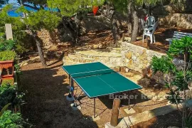 Obiteljska vila s bazenom, uz more, Hvar, Famiglia