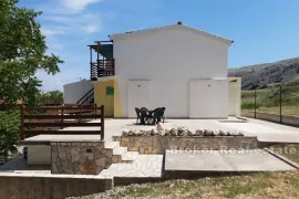 Apartmanska kuća s pogledom na more, Pag, Σπίτι