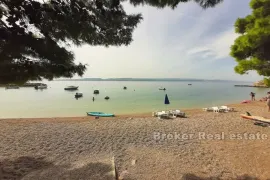 Građevinsko zemljište sa otvorenim pogledom na more, Makarska, Land