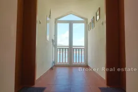 Apartmanska kuća s pogledom na more, Trogir, Casa