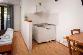 Drvenik, apartmanska kuća s pogledom na more, Makarska, Ev