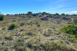 Građevinsko zemljište s pogledom na more, Rogoznica, Земля