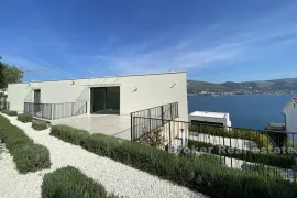 Novoizgrađena vila s bazenom, Trogir, Σπίτι