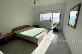 Apartman blizu mora, Omiš, Appartment