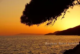 Atraktivno građevinsko zemljište prvi red do mora, Hvar, Terrain