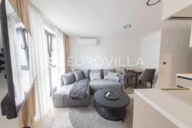 Osijek, Novi grad, potpuno opremljen dvosoban stan 37m2, Osijek, Διαμέρισμα