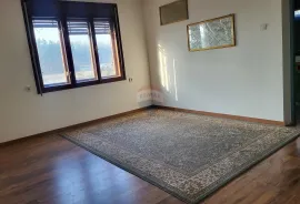 Velika Gorica-Lukavec kuća 200 m2 sa zemljištem 3300 m2, Velika Gorica - Okolica, Casa