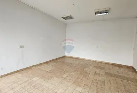 Velika Gorica, Zakup poslovnog prostora, 57 m2 i 2 PM, Velika Gorica, Propriedade comercial