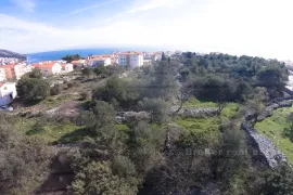 Građevinsko zemljište površine 3200 m2, na prodaju, Trogir, Tierra