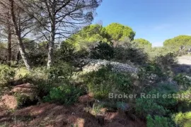 Građevinsko zemljište s pogledom na more, Trogir, Γη