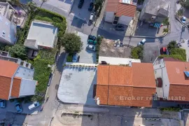 Hotel s restoranom i pogledom na more, na prodaju, Omiš, Gewerbeimmobilie