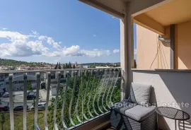 Moderno uređen dvosoban apartman, Trogir - Okolica, Daire