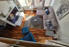 Predivan osunčan stan s otvorenim pogledom na more, Split, Apartamento