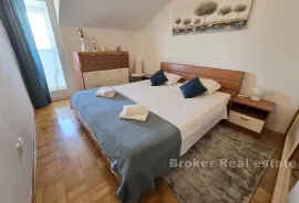 Predivan osunčan stan s otvorenim pogledom na more, Split, Apartamento