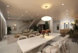 Dvoetažni apartman prvi red do mora, Split, شقة