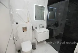 Luksuzan dvosoban apartman na odličnoj lokaciji, Split, Kвартира