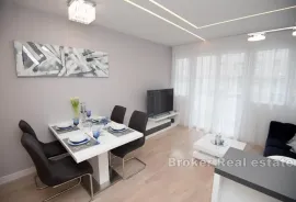 Luksuzan dvosoban apartman na odličnoj lokaciji, Split, Kвартира