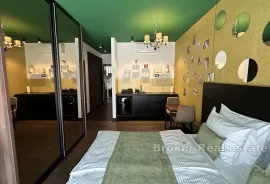 Jedinstvena apartmanska vila s pogledom na more, Split, Kuća