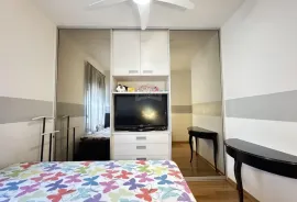 Rijeka, Zamet, dvosoban stan 65m2 + garaža, Rijeka, Kвартира