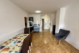 ZAGREB, JARUN - prostran stan na 300 m pješice od Jaruna!, Zagreb, Appartement