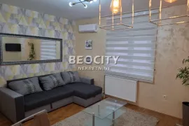 Novi Sad, Centar, Petra Drapšina, 0.5, 30m2, Novi Sad - grad, Stan