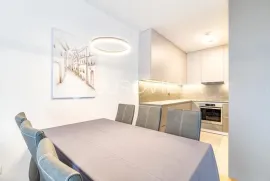 Zagreb, Špansko, prekrasan dvosoban stan NKP 75 m2, Zagreb, Flat