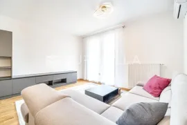 Zagreb, Špansko, prekrasan dvosoban stan NKP 75 m2, Zagreb, Apartamento