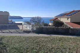 Nedovršena kuća 50 m od plaže, Ražanac, Kuća