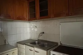 Kuća za renovaciju s terasom s koje nećete željeti otići!, Pazin, Casa