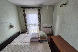 Kuća duplex sa dvorištem i parkingom nadomak Tuheljskih Toplica!, Tuhelj, House