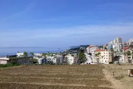 Građevinsko zemljište, na prodaju, Split, Terreno