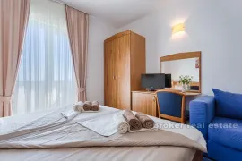 Hotel s pogledom na more, na prodaju, Trogir - Okolica, Коммерческая недвижимость