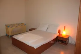 Dva apartmana za prodaju, Trogir - Okolica, Wohnung