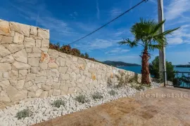 Vila s pet zvjezdica, na prodaju, Trogir - Okolica, Σπίτι