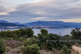 Građevinsko zemljište s pogledom na more, Trogir - Okolica, Land