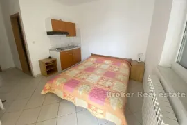 Apartmanska kuća u prvom redu do mora, Zadar, Haus