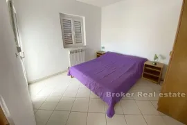 Apartmanska kuća u prvom redu do mora, Zadar, Haus