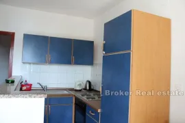 Apartmanska kuća sa pogledom na more, Trogir - Okolica, Σπίτι