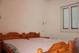 Apartmanska kuća sa pogledom na more, Trogir - Okolica, Kuća