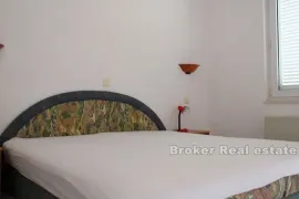 Apartmanska kuća sa pogledom na more, Trogir - Okolica, Kuća